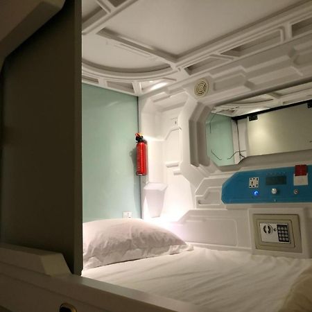 Oh My Pods Hostel Singapore Exterior photo